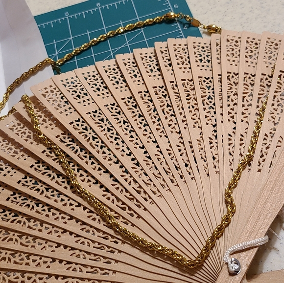 Gold Rope Chain - Picture 5 of 16